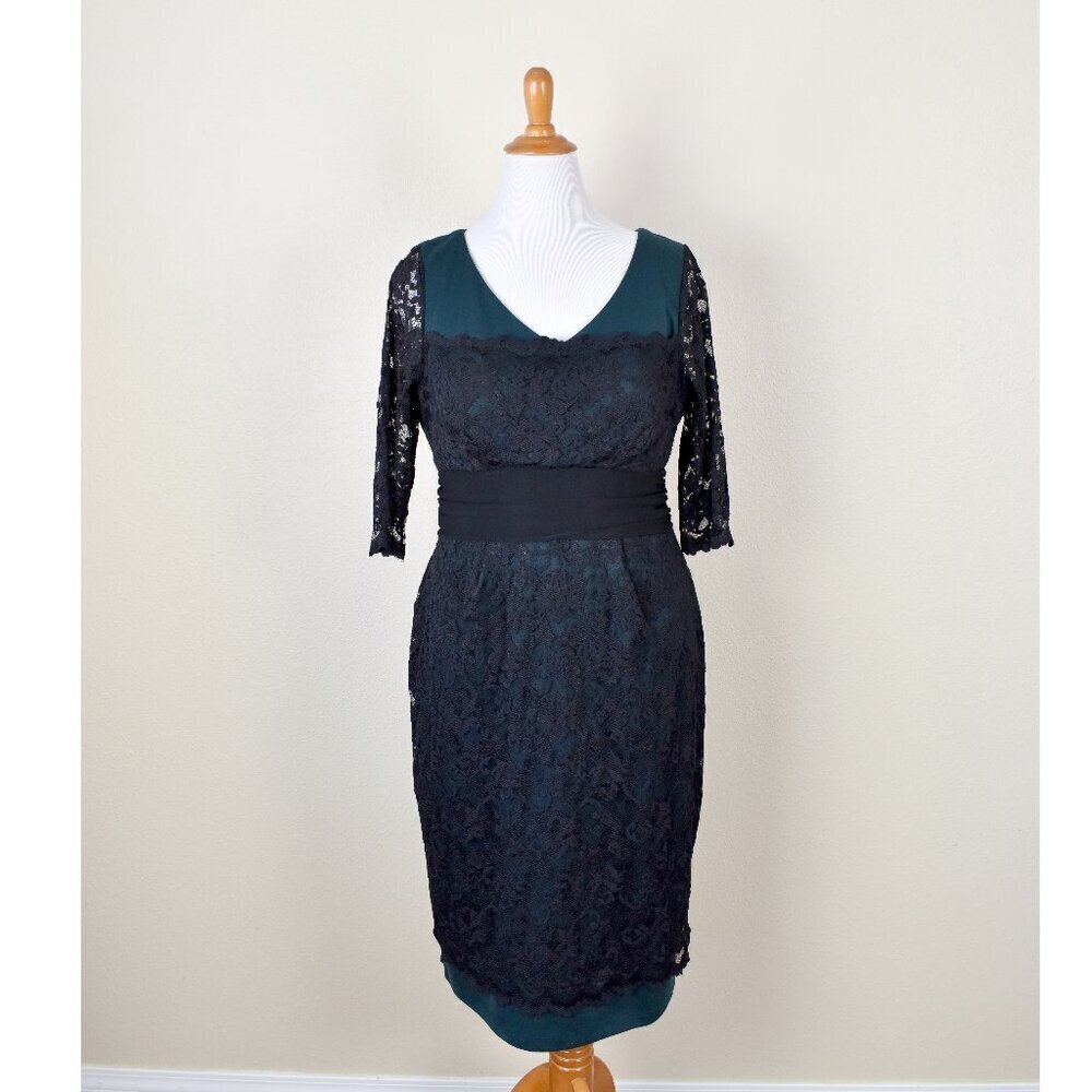 Kiyonna Lace Overlay Bodycon Dress - 1